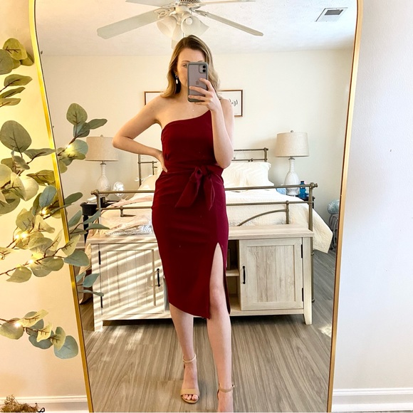Club Scene Wine Red One-Shoulder Bodycon Midi Dress - Picture 9 of 15